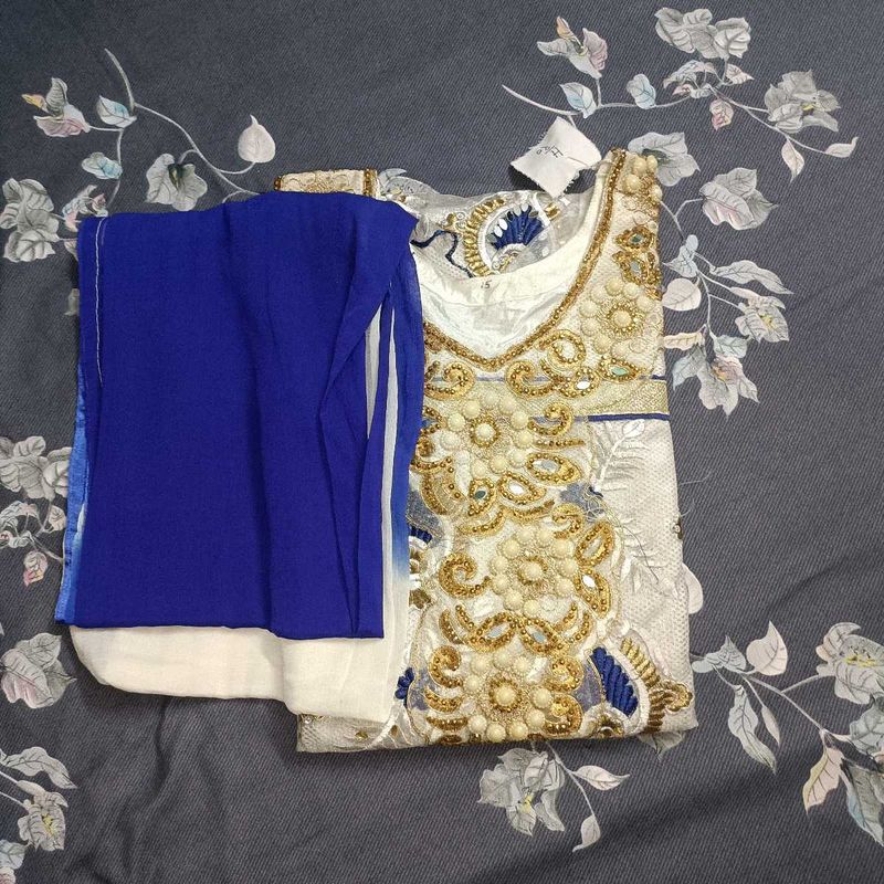 Elegant Indian Salwar Kameez Suit