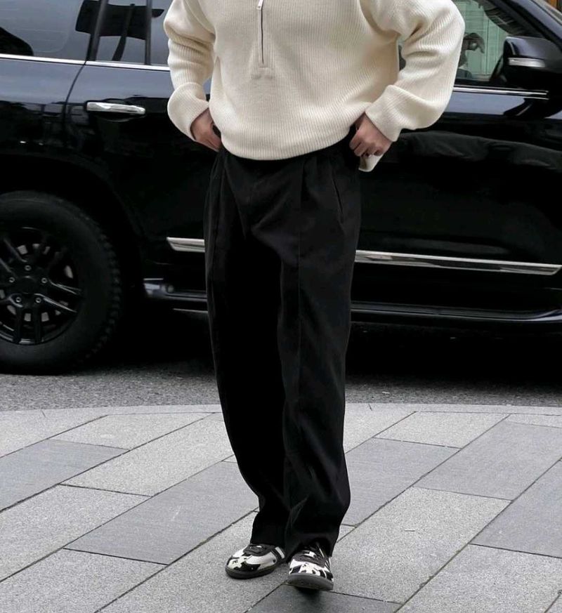 ILLUMINATE Baggy Pleated Cotton Trouser Men