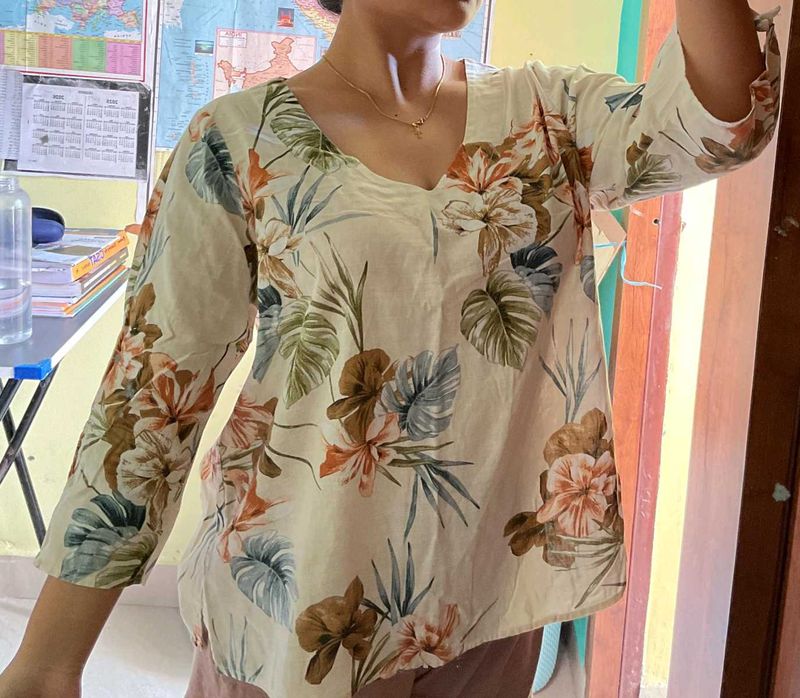 Floral Print Top