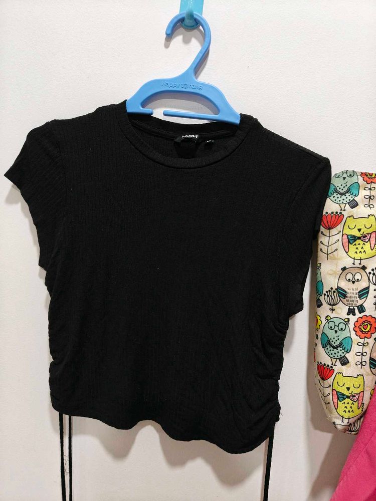 Westside(Nuon) Black Tank Top