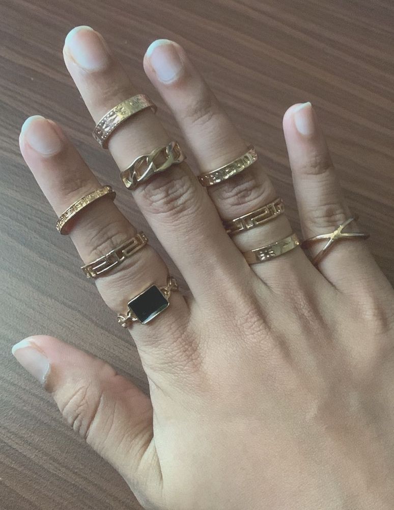 Gold Tone Ring Set - 9 Pieces