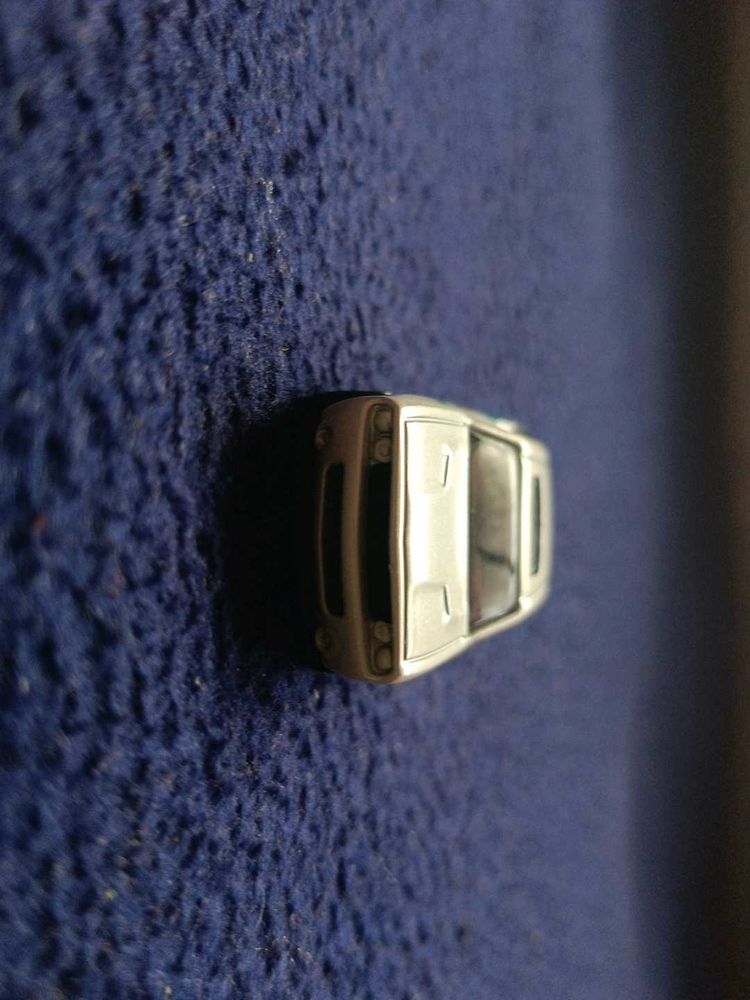 Rare Hotwheels Dodge Challenger Srt
