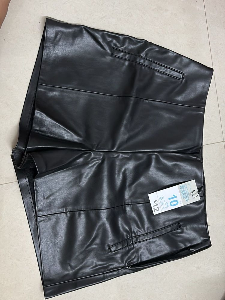 Chic Black Faux Leather Shorts