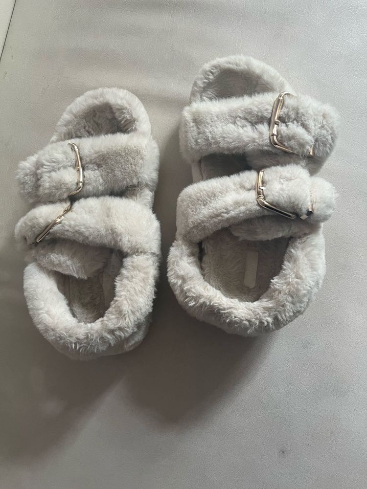 H&amp;M Fuzzy Double Strap Slides