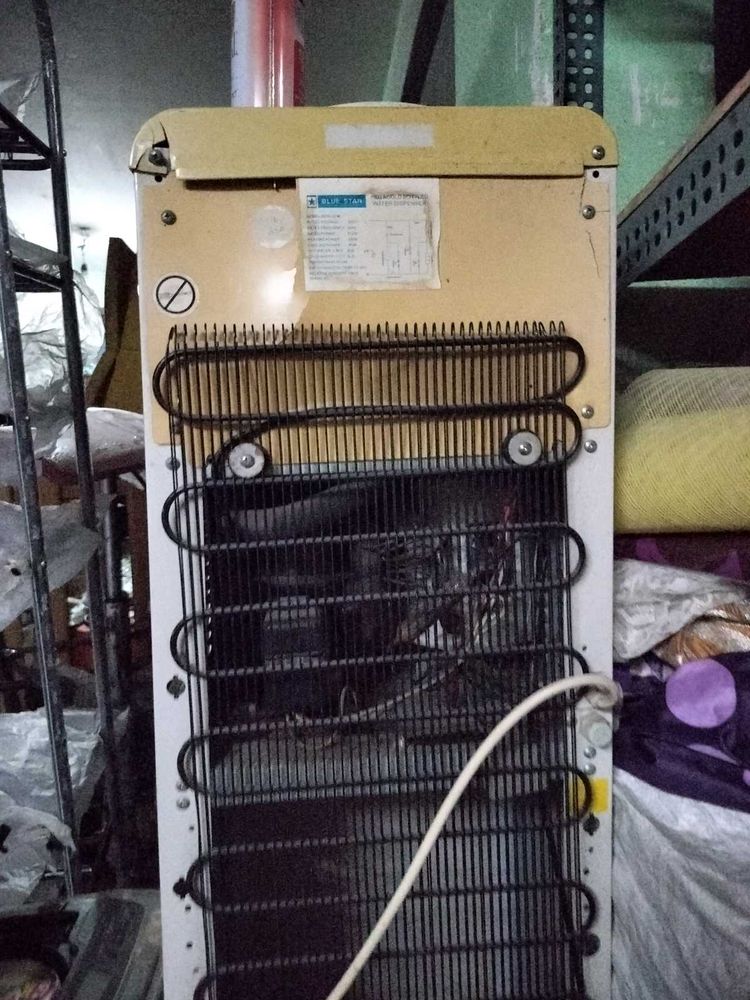 Water Dispenser