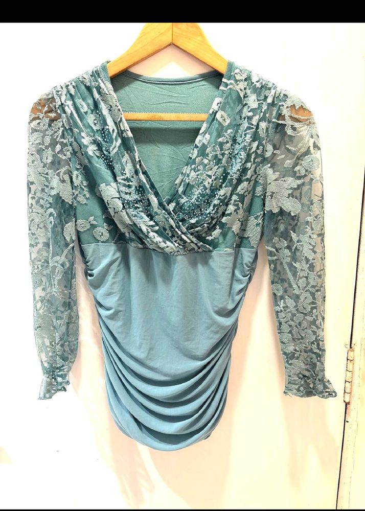 Lace Detail Ruched Tops