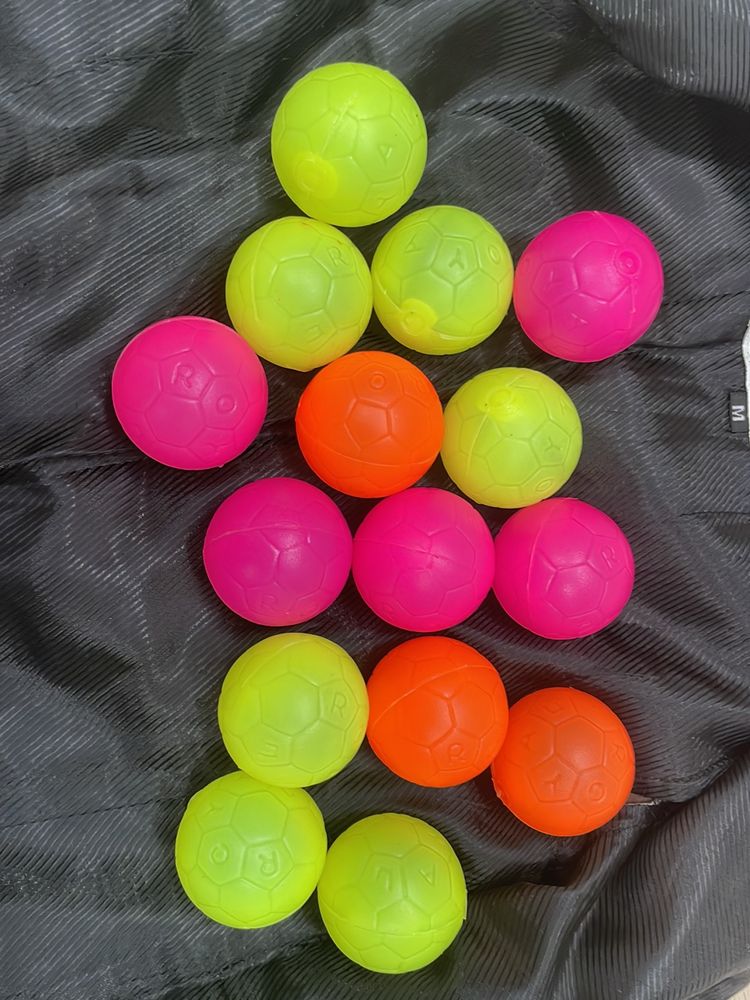 15-Small Plastic Balls