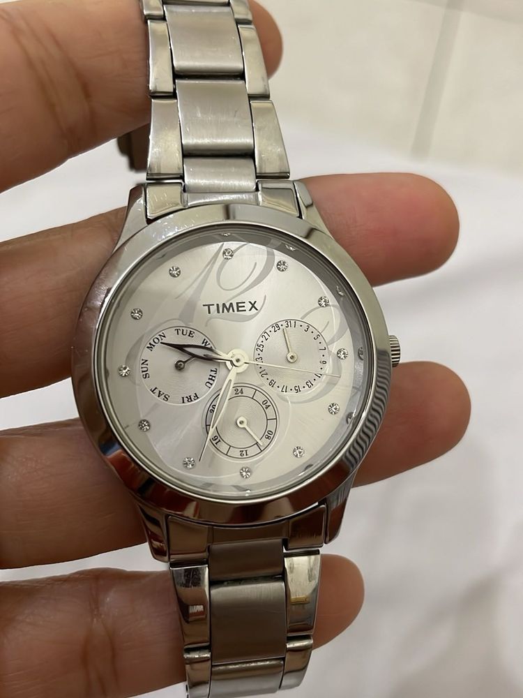 Timex Silver-Tone Ladies&#39; Watch