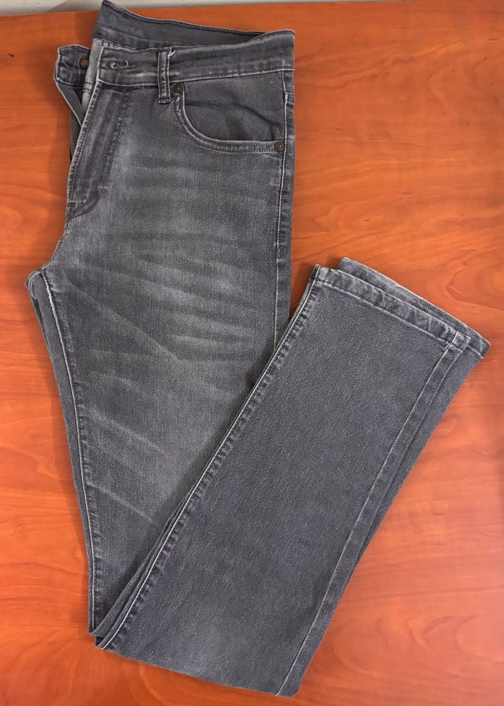 2 Black Jeans