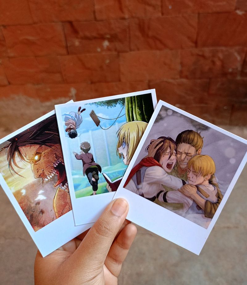 Attack On Titan Polaroid Photocards