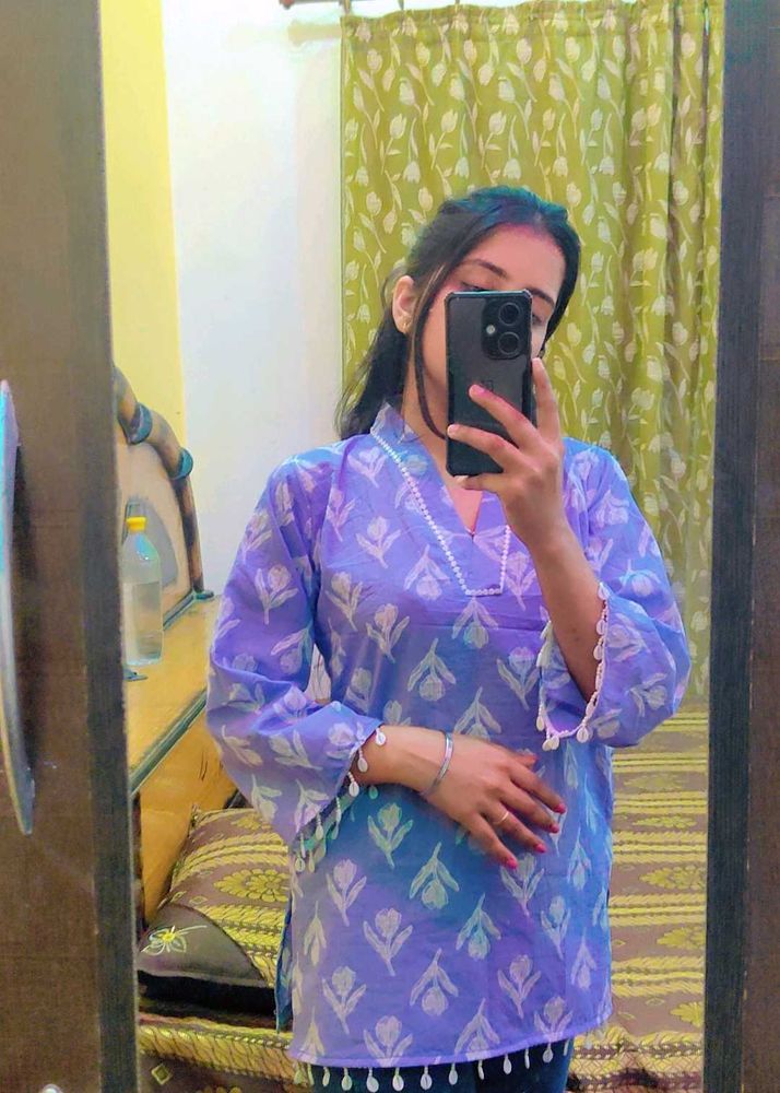 Short Kurti