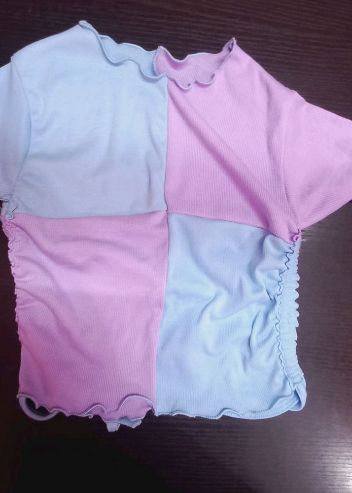 Women And For Girls Two Sided Doori Top..