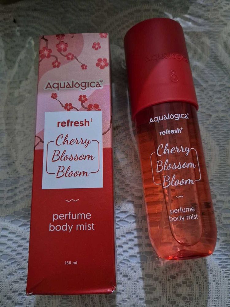 Aqualogica Cherry Blossom Body Mist