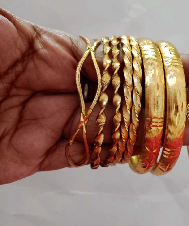 Garantee Bangles
