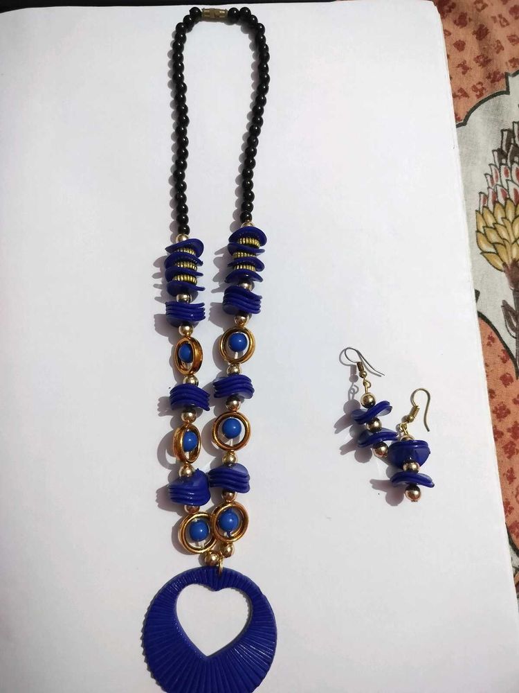 Blue Necklace &amp; Earring Set