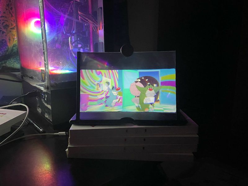 mobile screen magnifier