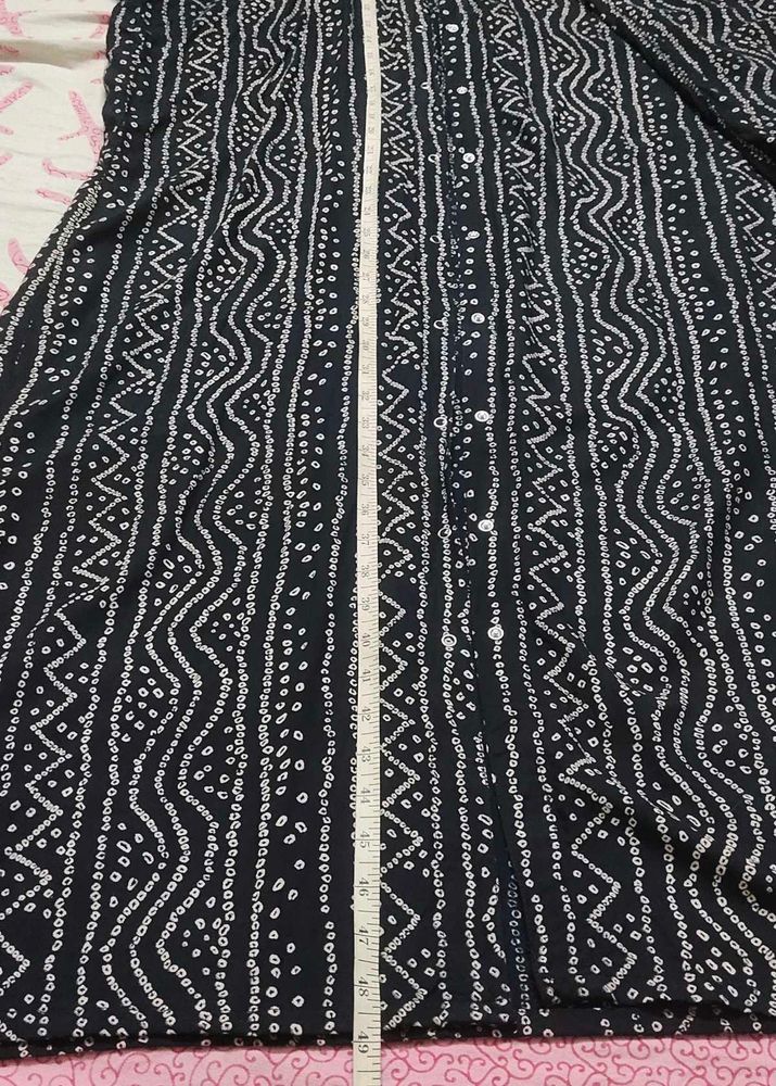 Ethnic bandhni print abaya