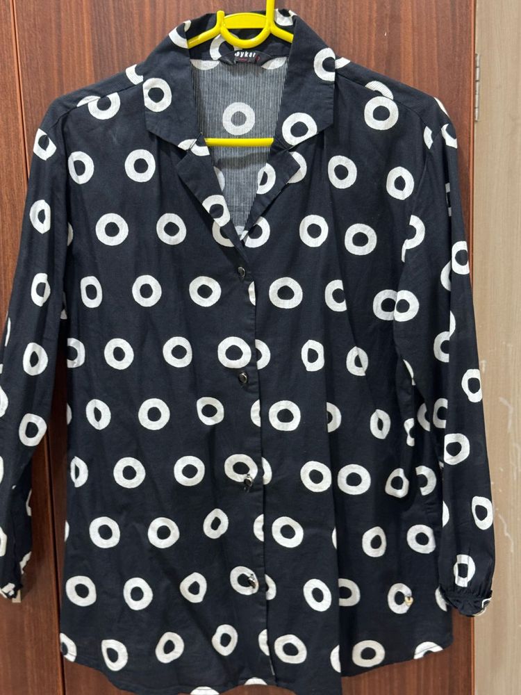 Black Shirt
