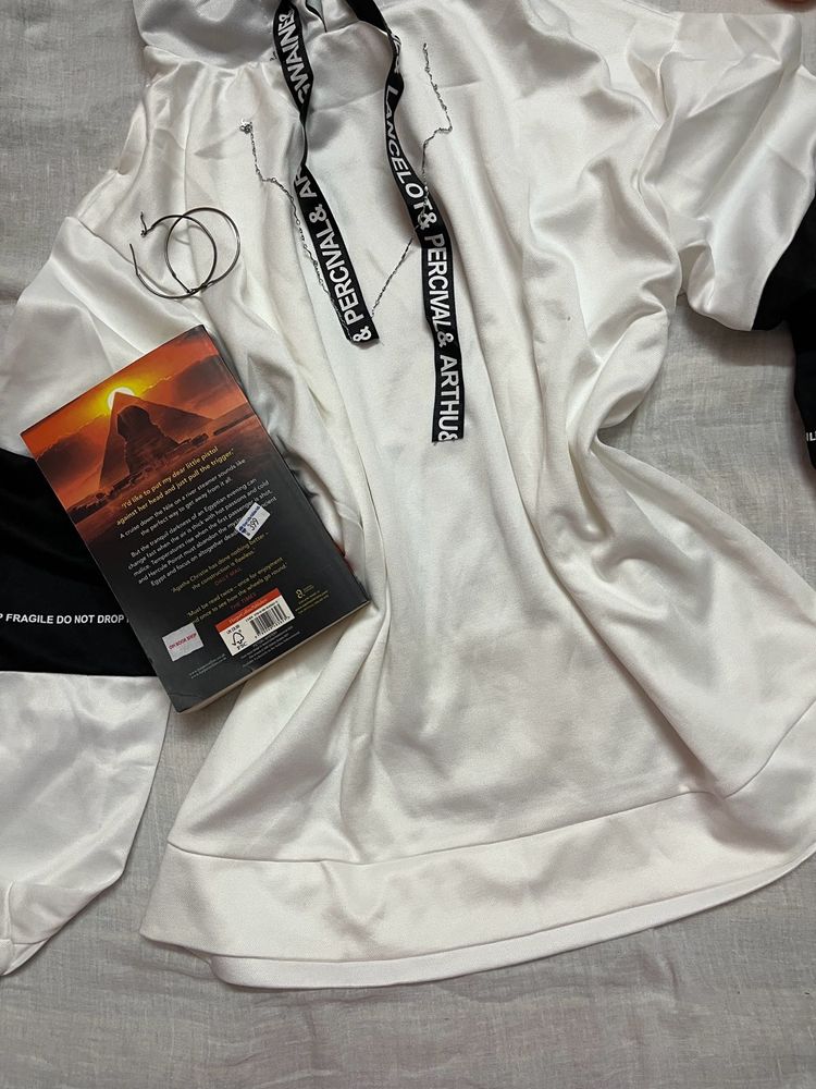 Cool &amp; Comfy Sweatshirt🕶️