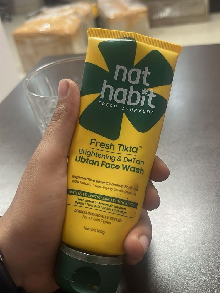Nat Habit Face Wash
