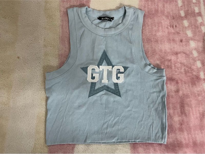 Pastel blue tank top❄️