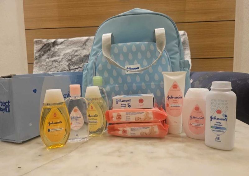Johnson's Baby Care Set