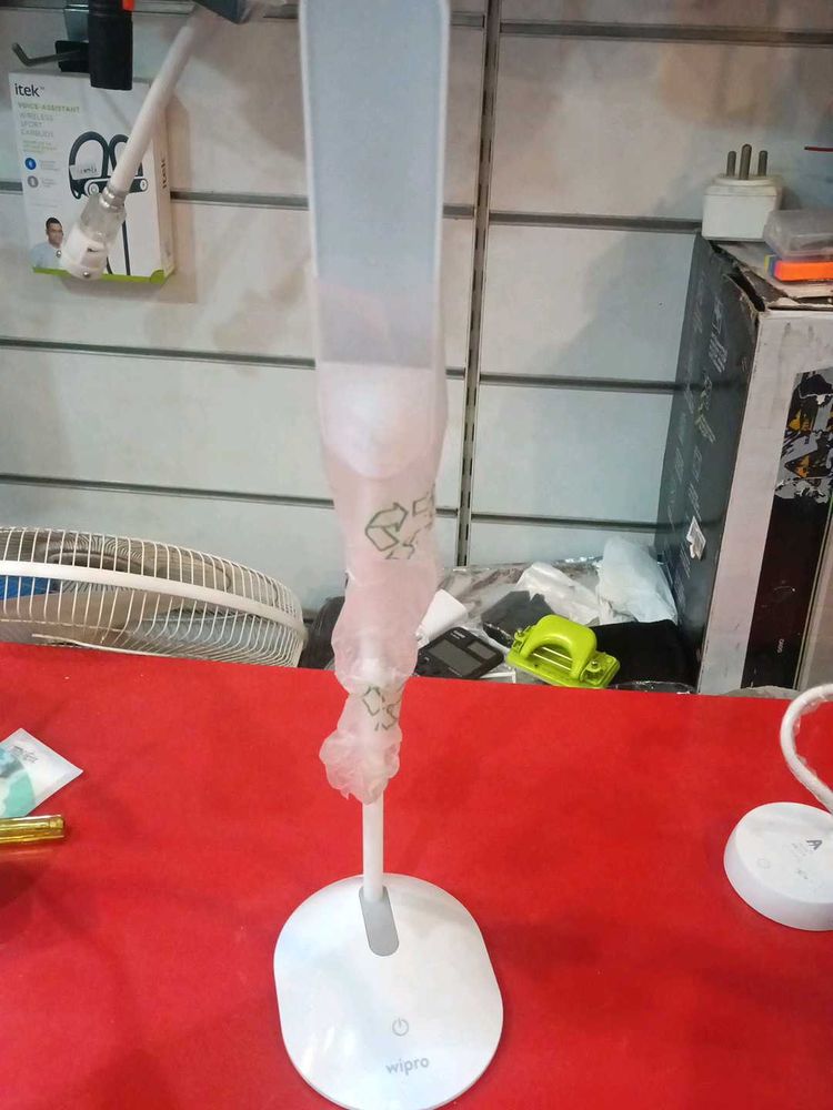 Wipro LED Desk Lamp