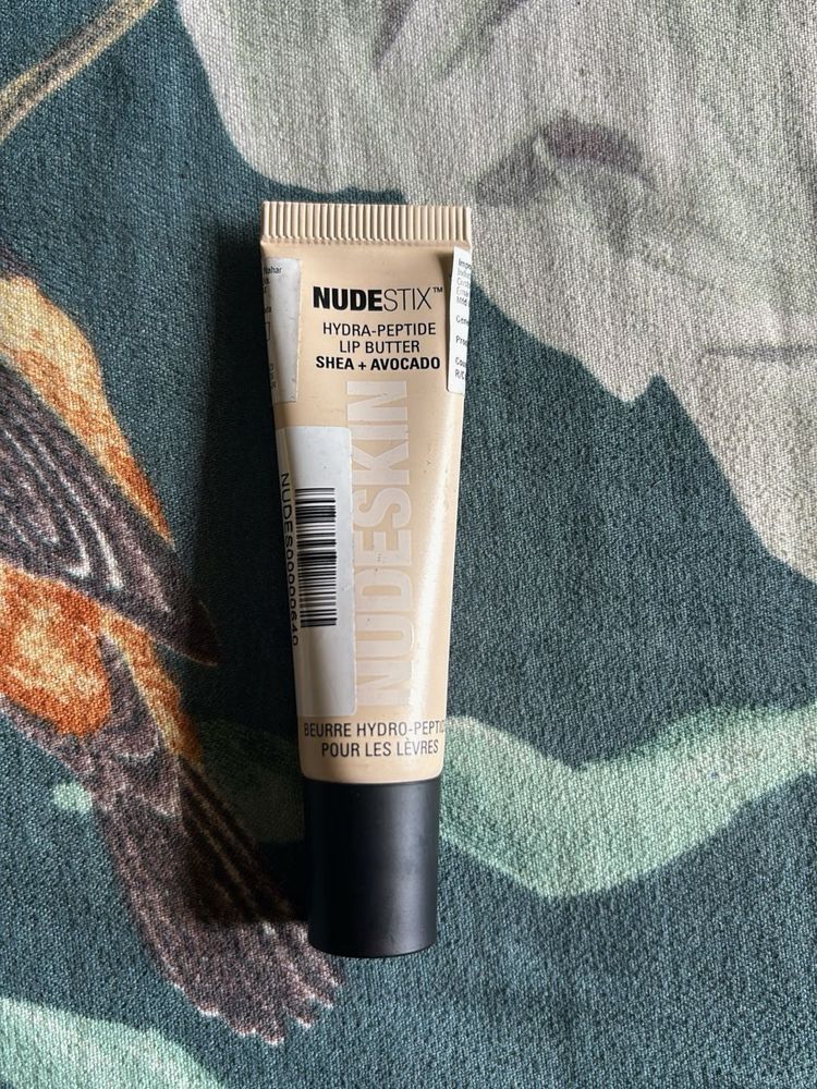 Nudestix Hydra-Peptide Lip Butter