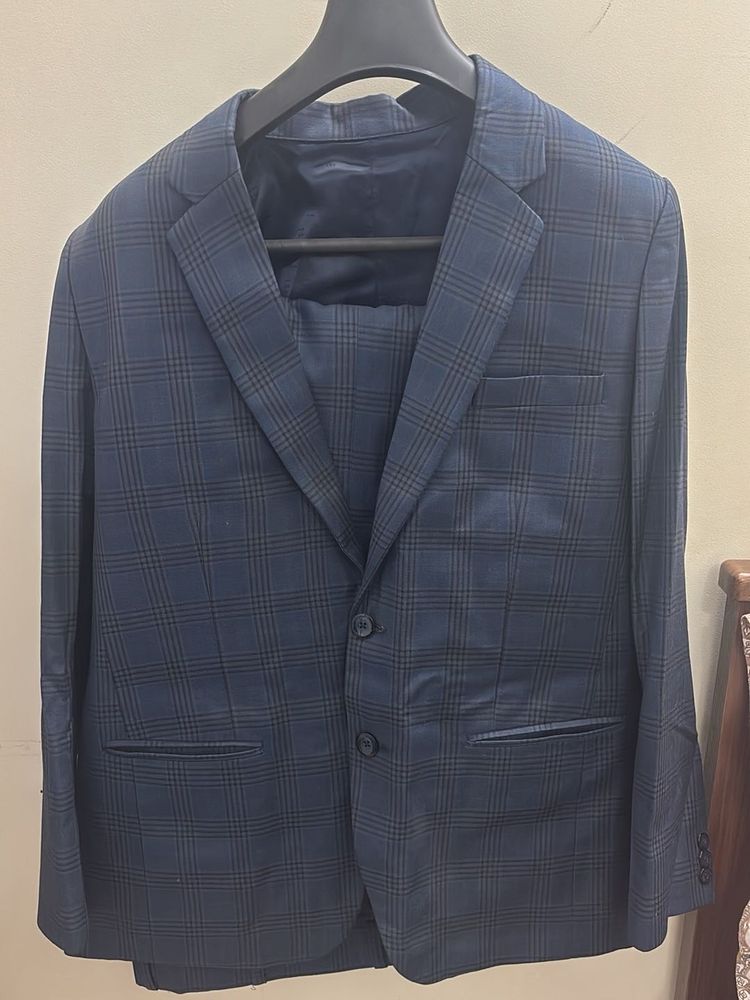 Men's Plaid Suit for Winter