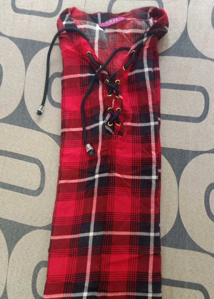 Red Kurta