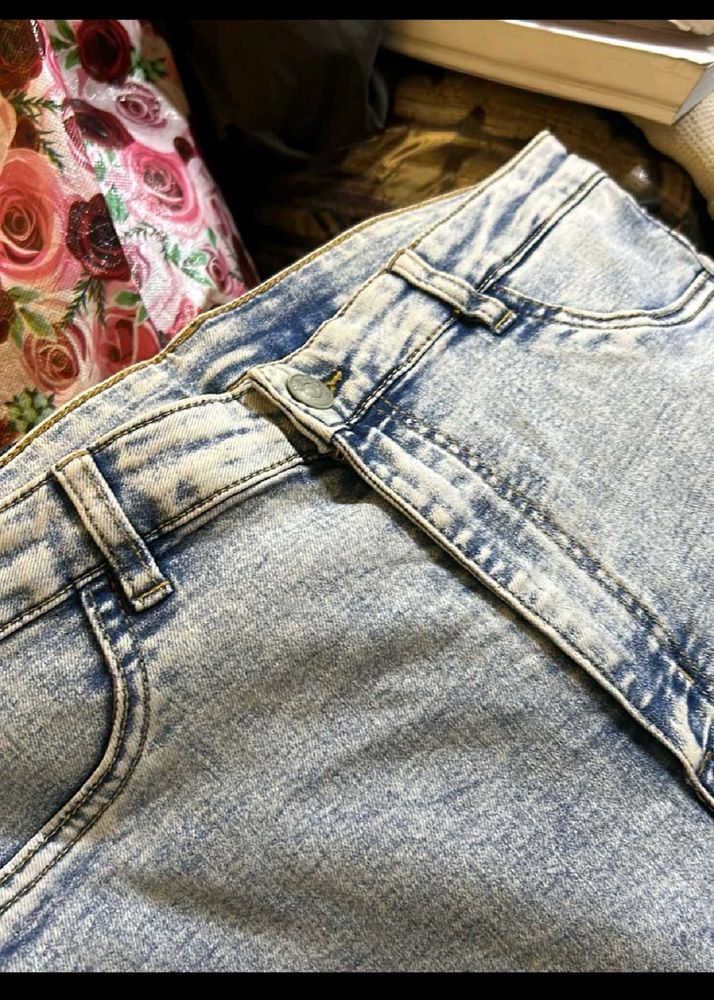 H&amp;M New Jeans