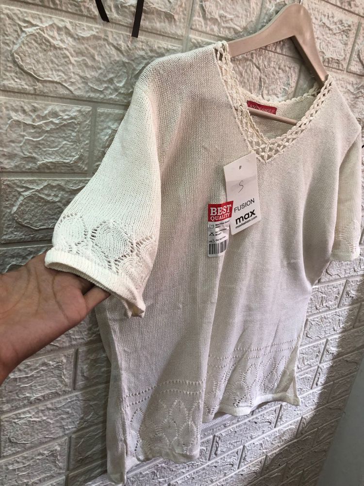Elegant MAX Cream Knit Top🌷🥀