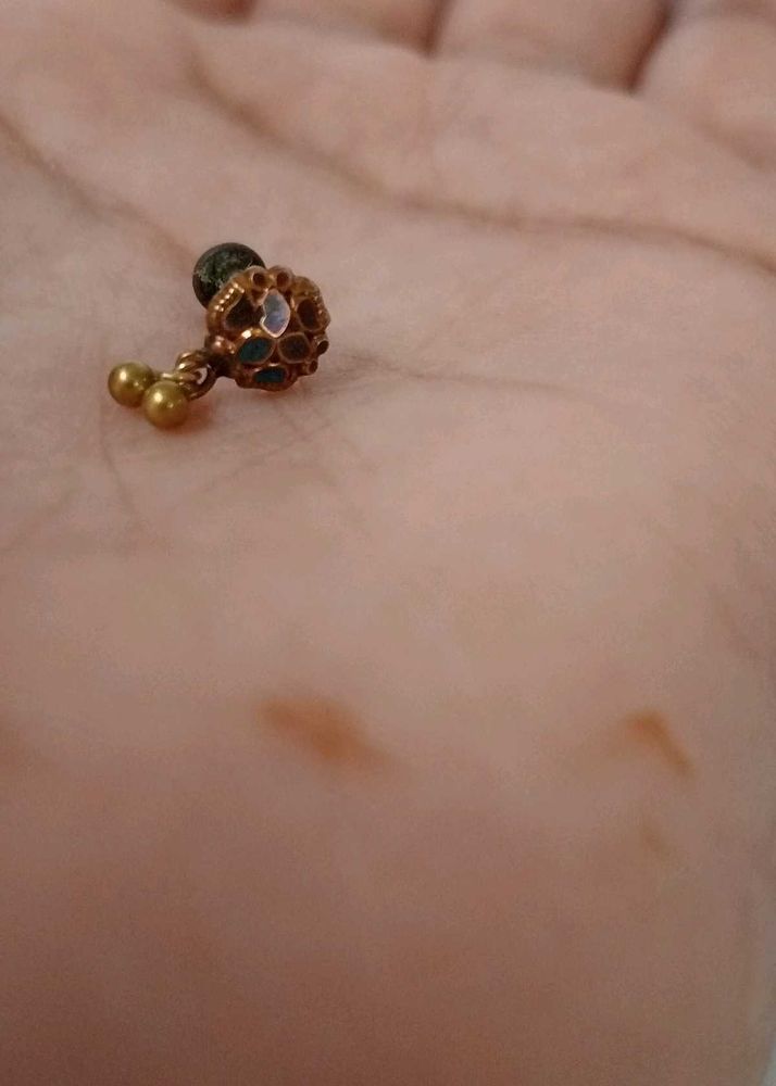 Gold Nosepin