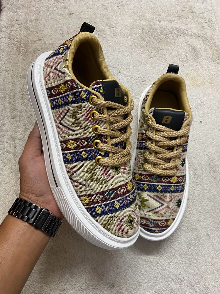 Trendy Multicoloured Shoes