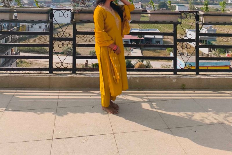 Elegant Yellow Kurta Set