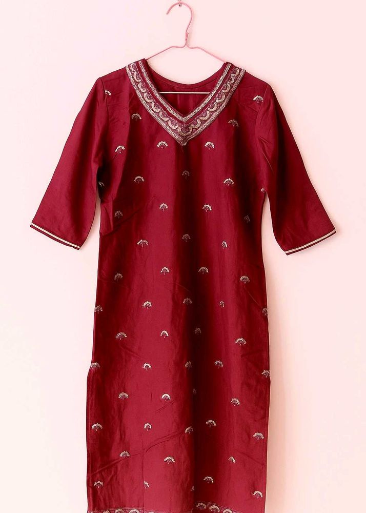 Maroon Embroidered Kurti With Pant.
