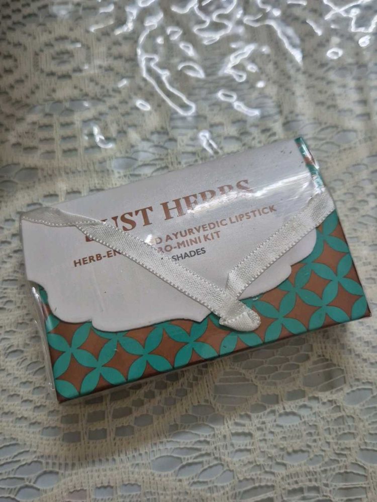 Just Herbs Lipstick Mini Kit
