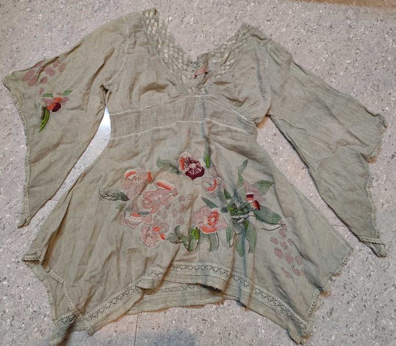 Fairy Embroidered Bell Sleeve Asym Bottom Top