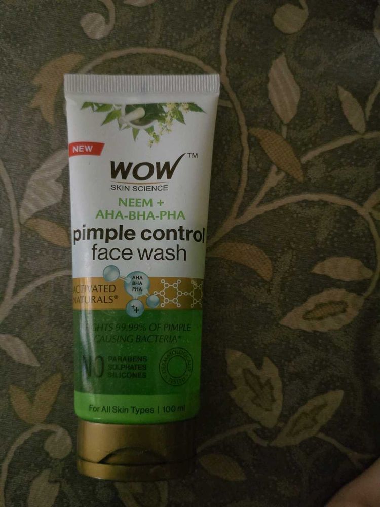 WOW Pimple Control Face Wash