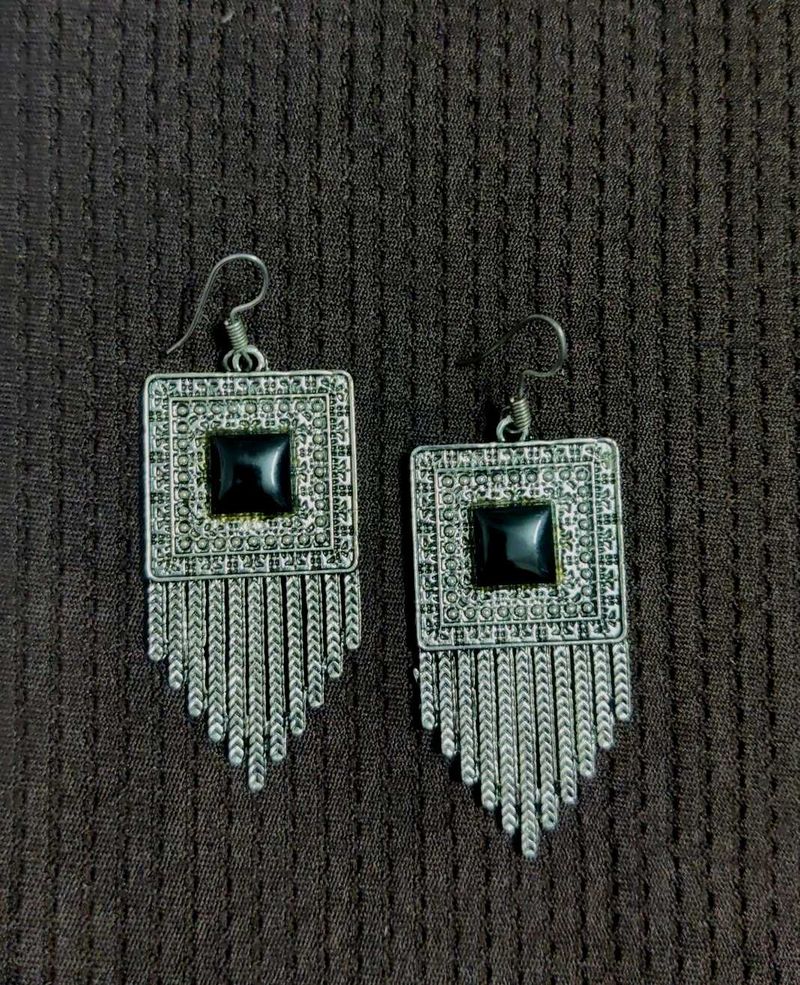 Silver Oxidised Earrings With Black Stone