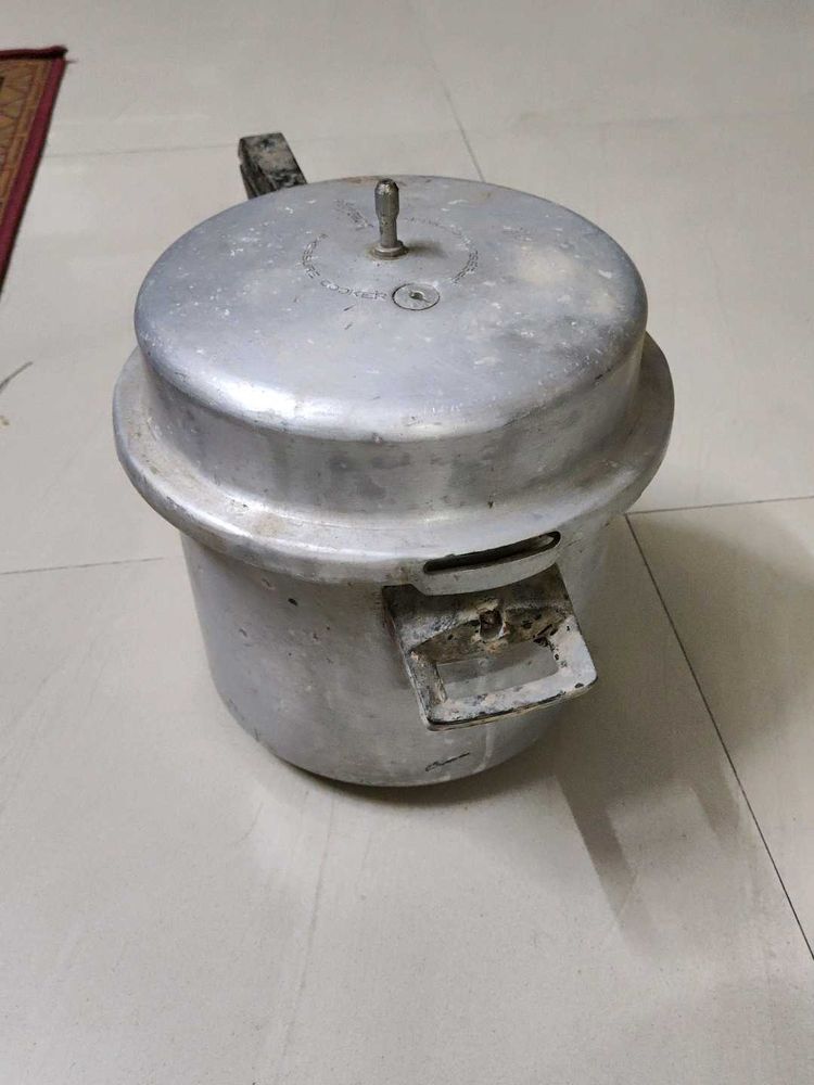 Prestige Leopard Old Aluminium Cooker Series 5L