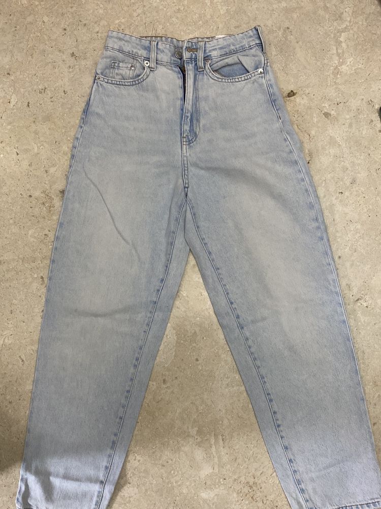H&amp;M Mom Fit Jeans