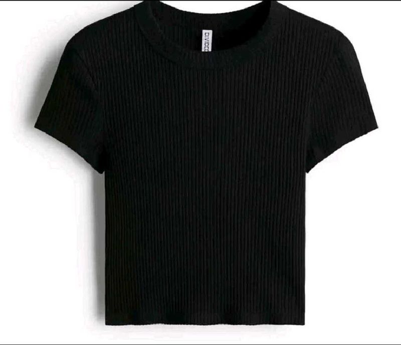 HM Black Ribbed Top