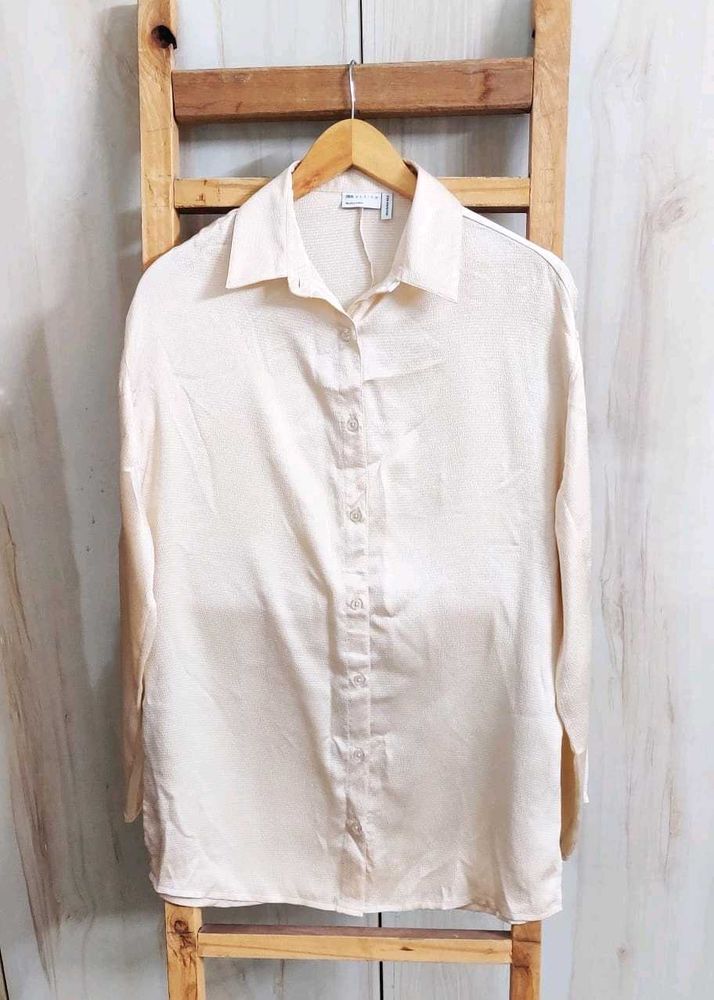 Elegant Beige Button-Down Shirt size-38-39-L