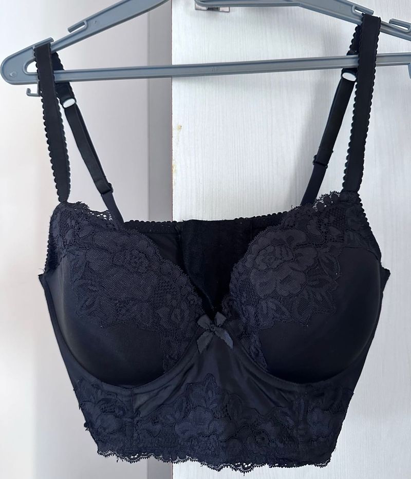 Elegant Black Lace Bra