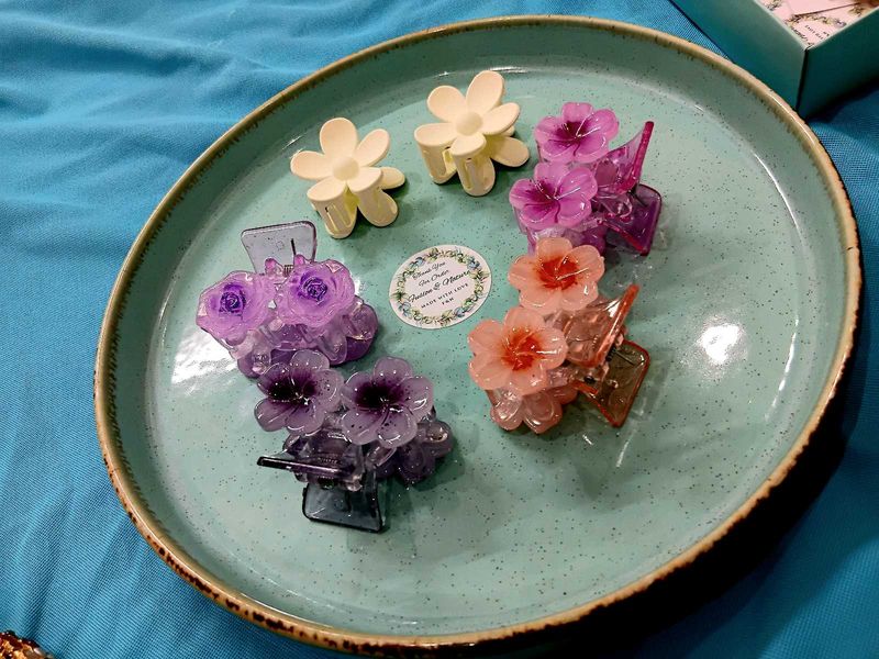 Flower Hair Clips