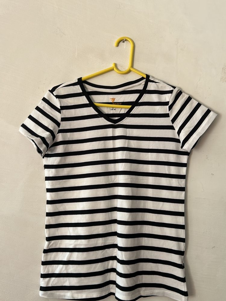 White And Black Striped Tshirt on