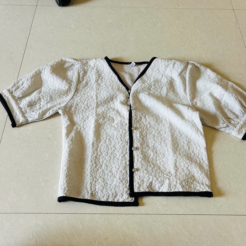 Korean Style Cute White Top