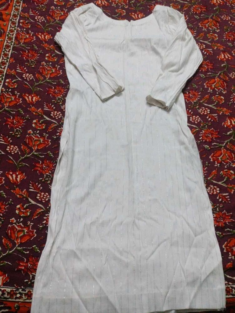 Elegant White Kurti