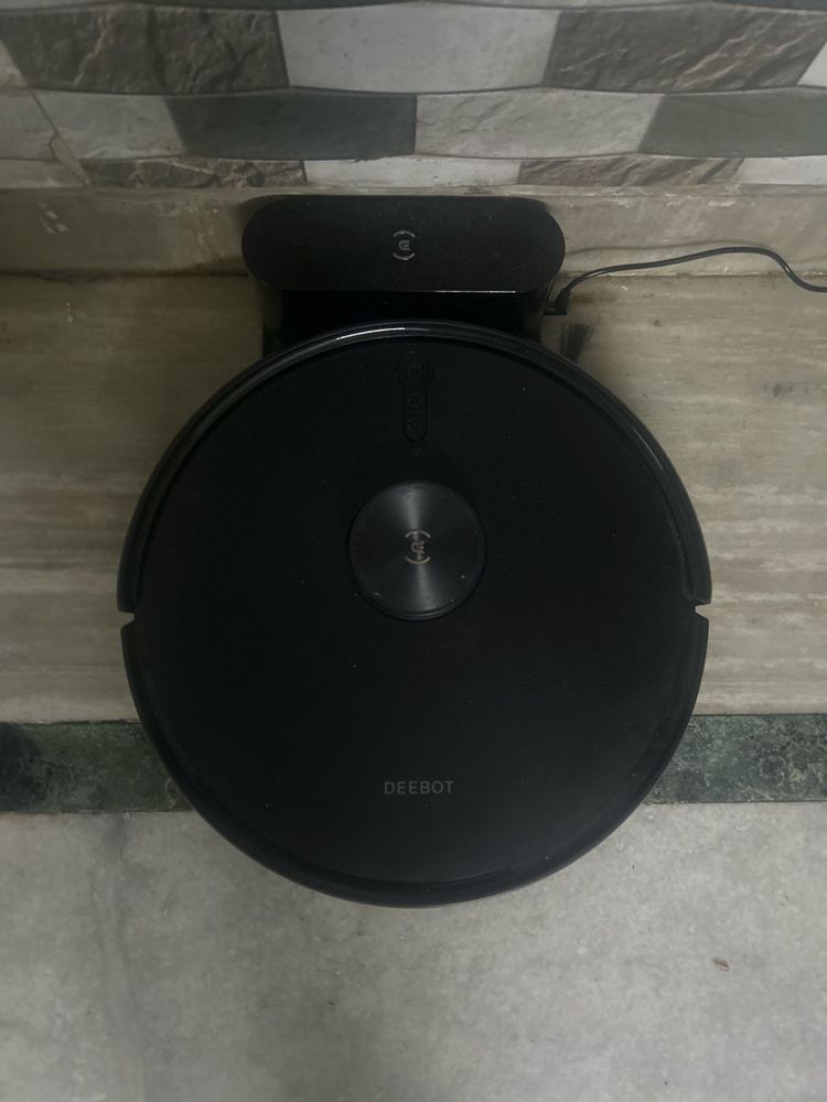 Ecovacs Deebot Y1 Pro Robot Vacuum And Mop